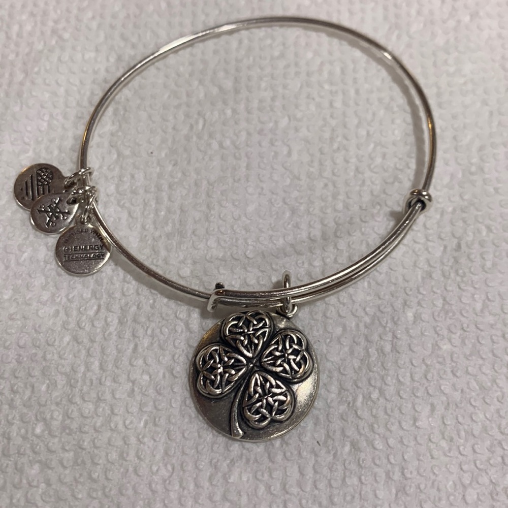 Four Leaf Clover Alex and Ani bracelet